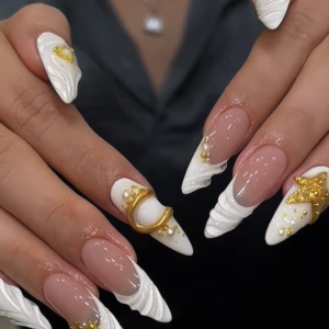 luxurise-stiletto-ngel-in-nude-wei-gold-exklusives-3d-nageldesign-fr-einen-kniglichen-auftritt