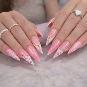 romantische-pink-stiletto-ngel-trendiges-nageldesign-mit-herz-details-bei-rubynails-rostock