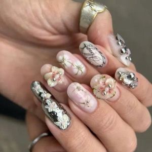 elegant-pastel-bloom-nails-der-hochzeitstraum-frhlings-trend-2025-bei-ruby-nails-rostock