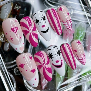 ruby-nails-rostock-exklusive-nageldesigns-fr-2025